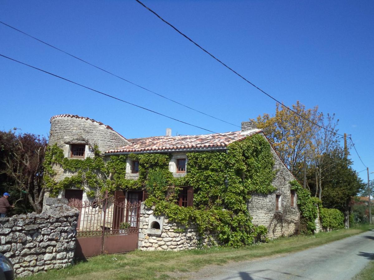 Traditional Charentais Cottage In Countryside 25 Minutes From Royan Balanzac 외부 사진